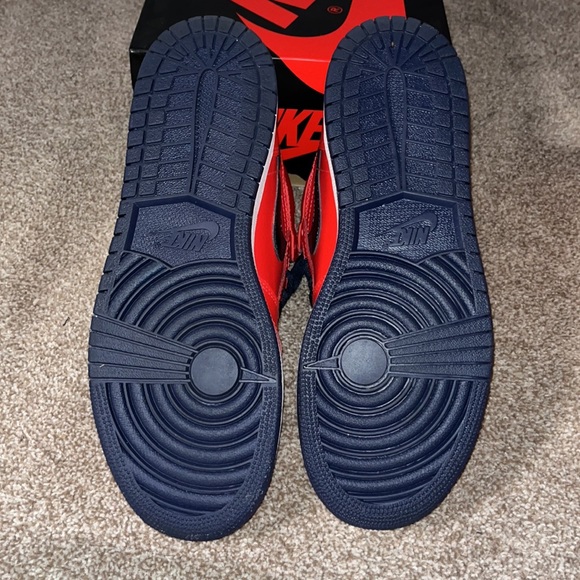 Jordan 1 Retro Letterman - Picture 4 of 8